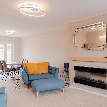 Luxury Recently Renovated 3 Bedroom Home In Sandwich Kent Екстериор снимка