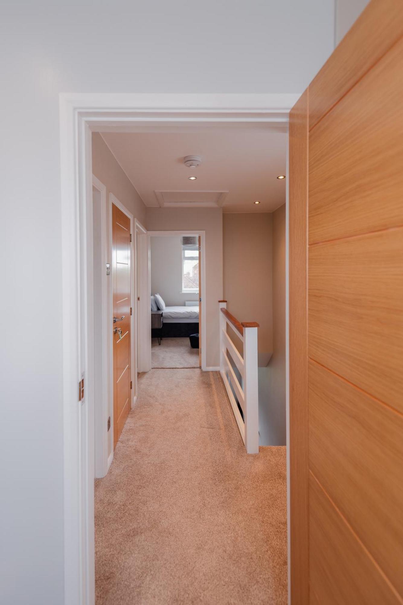 Luxury Recently Renovated 3 Bedroom Home In Sandwich Kent Екстериор снимка