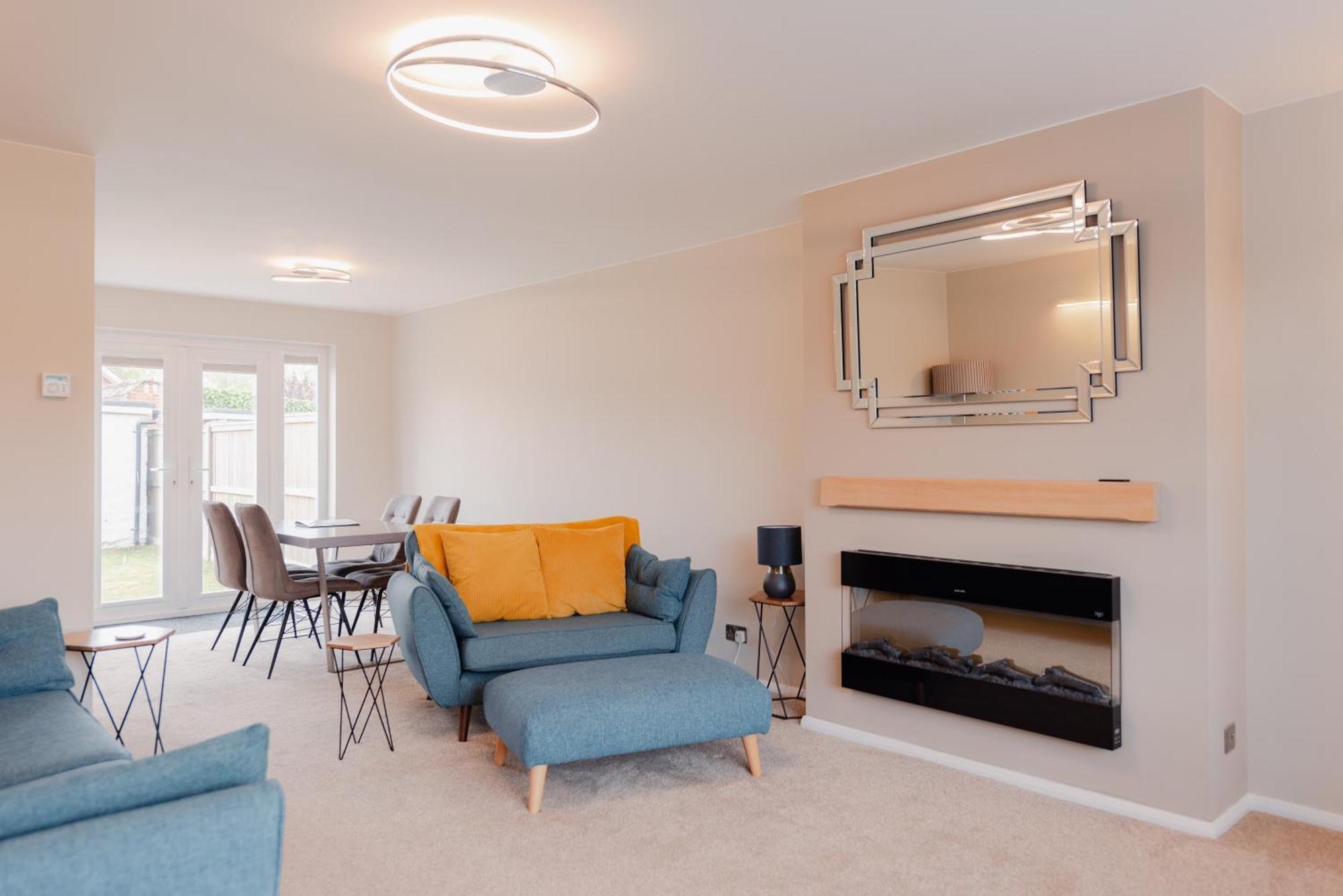 Luxury Recently Renovated 3 Bedroom Home In Sandwich Kent Екстериор снимка