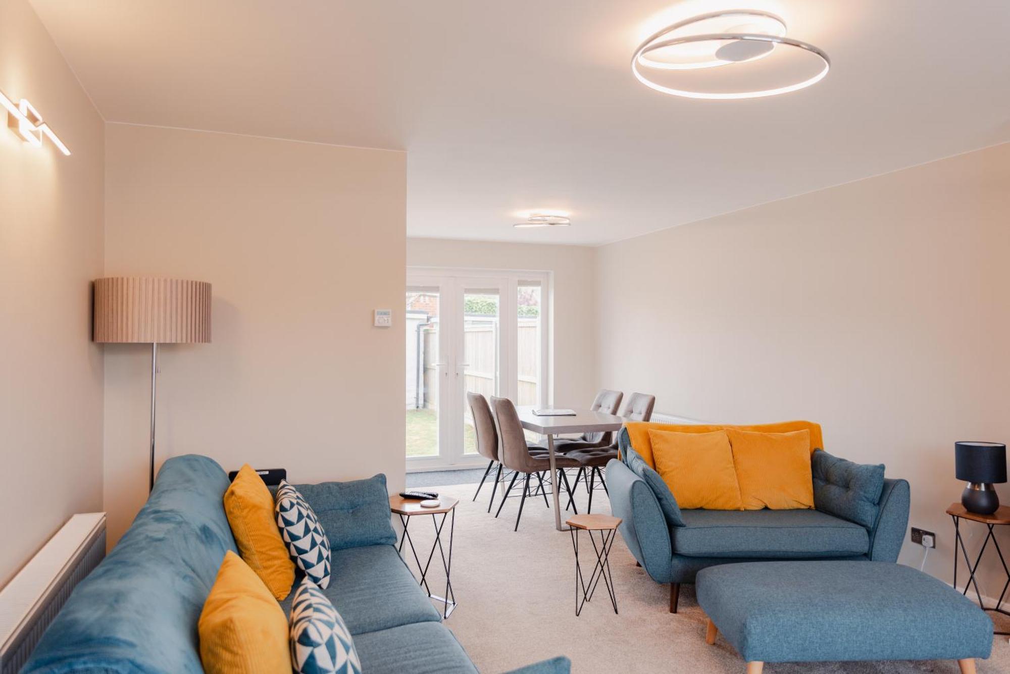 Luxury Recently Renovated 3 Bedroom Home In Sandwich Kent Екстериор снимка